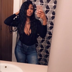 Meet your Posher, Dionna